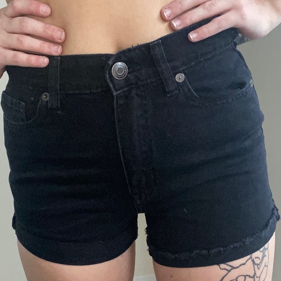 Mom Jean Shorts - Picture 2 of 3
